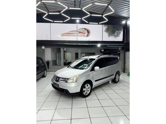 NISSAN LIVINA 1.8 SL 16V FLEX 4P AUTOMÁTICO NISSAN LIVINA 1.8 SL 16V FLEX 4P AUTOMÁTICO